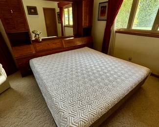 King bed, mattress set and headboard unit