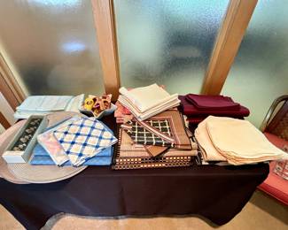 Table linens and napkin ring sets
