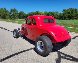 (AVAILABLE FOR PRESALE)
1933 Ford Coupe, w/383 Stroker Motor & Corvette Rearend 