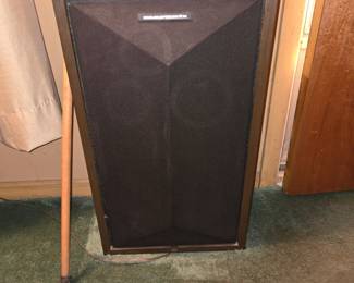 Marantz speakers