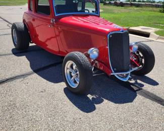 (AVAILABLE FOR PRESALE)
1933 Ford Coupe, w/383 Stroker Motor & Corvette Rearend 