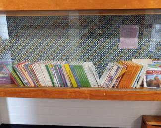 Large Lot Of Daycare Pre K Books