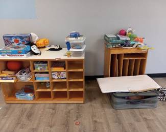 Lot Of Children's Room Furniture