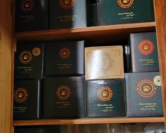 Huge collection of Boyd's Bears and Cherished Teddies 