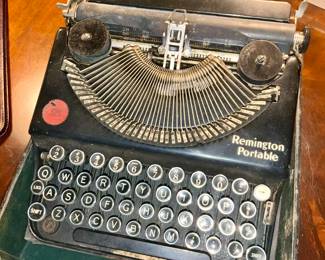 Remington Portable, w/ case