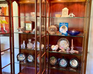 Display  cabinet, 4 door. Lit. Glass shelves 