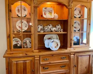 Link Taylor, Library Hutch, pine reproduction