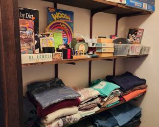 Games, vintage clothes