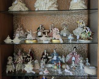 Dresden figurines 