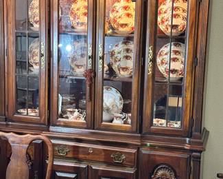 Cherry China/Buffet 8 doors and 3 Drawers...