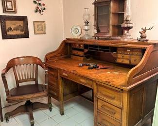 Vintage Oak Office Chair