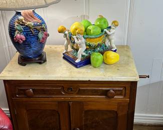 Antique, Marble Topped Wash-Stand with side bar for Towel