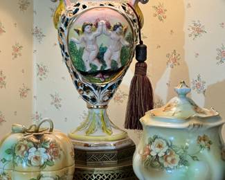 RS Prussia Roses Pumpkin Jar, with Dimensional Vine Lid...