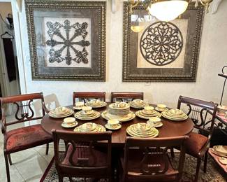 Vintage Table and 6 Chairs