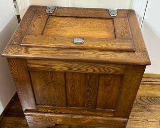 American Oak Ice Chest