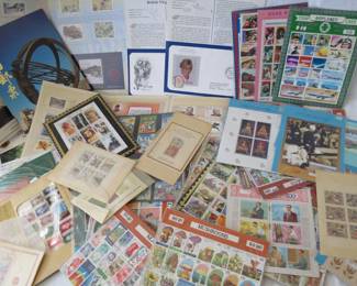 Lot# 51    Collection of 932 Stamps             $ 135.00                                                                                                