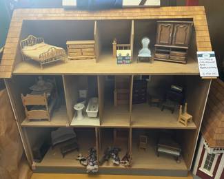 Vintage dollhouses and furnishings
