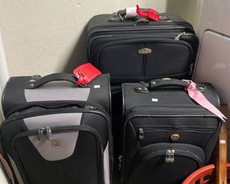 Rolling luggage