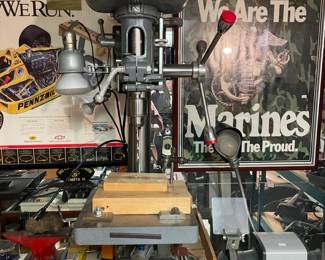 Delta Milwaukee Drill Press DP220