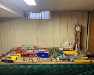 Lionel trains and accessories, Walthers Americas passenger trains,  Genesis from Athearn premium trains
