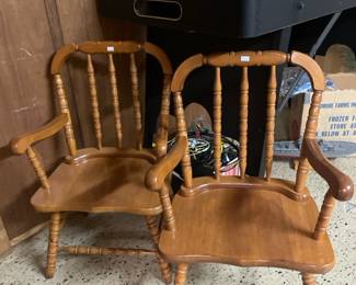 Doll chair