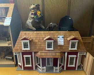 Vintage dollhouses and furnishings