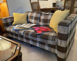 Vintage plaid sofa and loveseat Enlauder Triangle