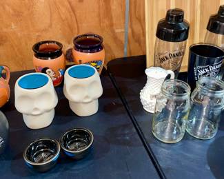 Barware, custom skull
Mugs