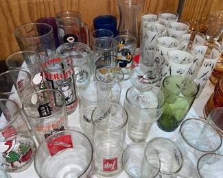 Vintage Glasses, Barware and Glassware Sets