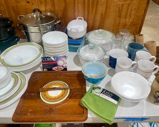 Vintage Corelle, mid-century, cheeseboard, vintage Pyrex