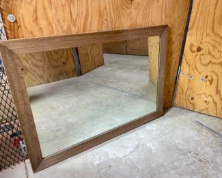 Barnwood Mirtor