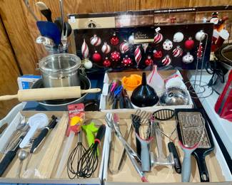 Kitchen utensils