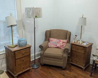 End tables, nightstands, lamps