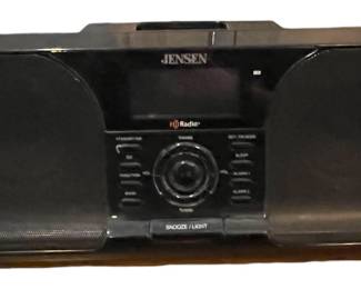 Jensen Digital HD Radio System for iPod 