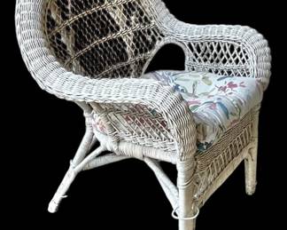 White Wicker Chair 