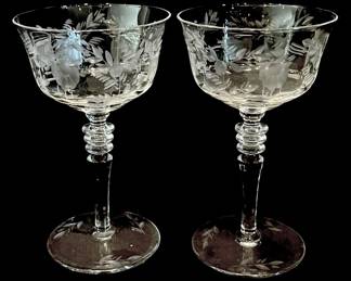 Retro Etched Wine Glasses 
