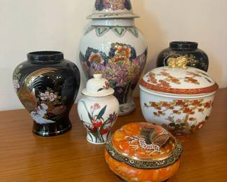 Vtg Satsuma Yamaji Vases And More