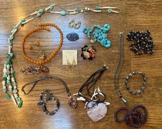 Cloisonn Polished Stone And Magnetic Jewelry