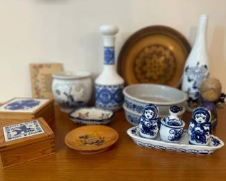 International Blue And Wood Tone Decor