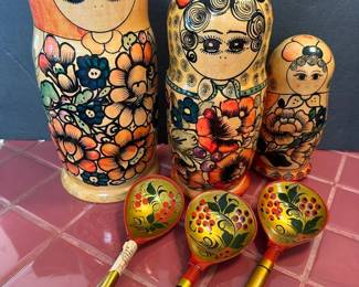 Russian Nesting Dolls