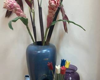 Scheurich Vase Hammersley And Royal Bayreuth Teacups