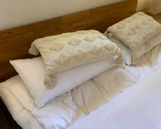 King size bed setup $500
-raw wood, natural look, headboard, and frame
-Allswell memory foam mattress. Used only a handful of times as it was purchased only a year ago for the clients second home and was covered the entire time by a mattress, topper and cover