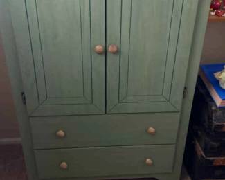 Small Bedroom Dresser Hutch