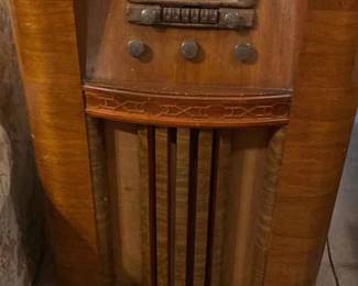 Montgomery Ward Air Wave Radio