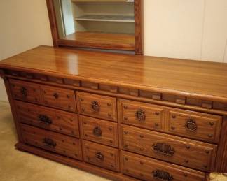 Thomasville dresser