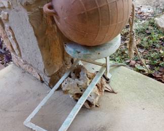 Weight and milk stool