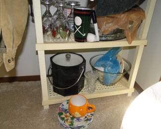 More stuff in rack in closet