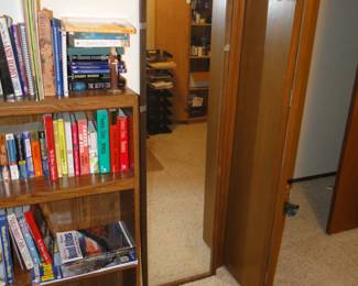 Floor mirror, also for sale