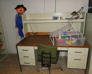 This metal office desk, guess what, FREE