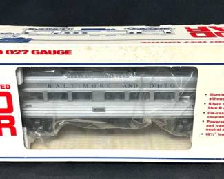 Lionel Illuminated Budd Commuter Train One of Two